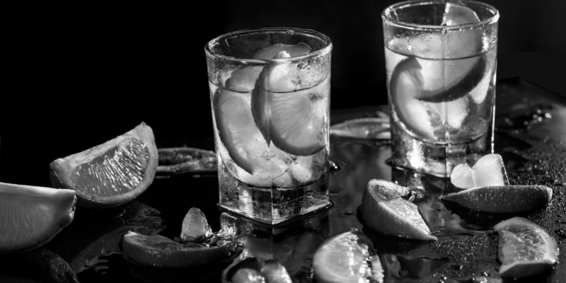 La Vodka Paillette d'Or : Un Cocktail Luxueux à Savourer